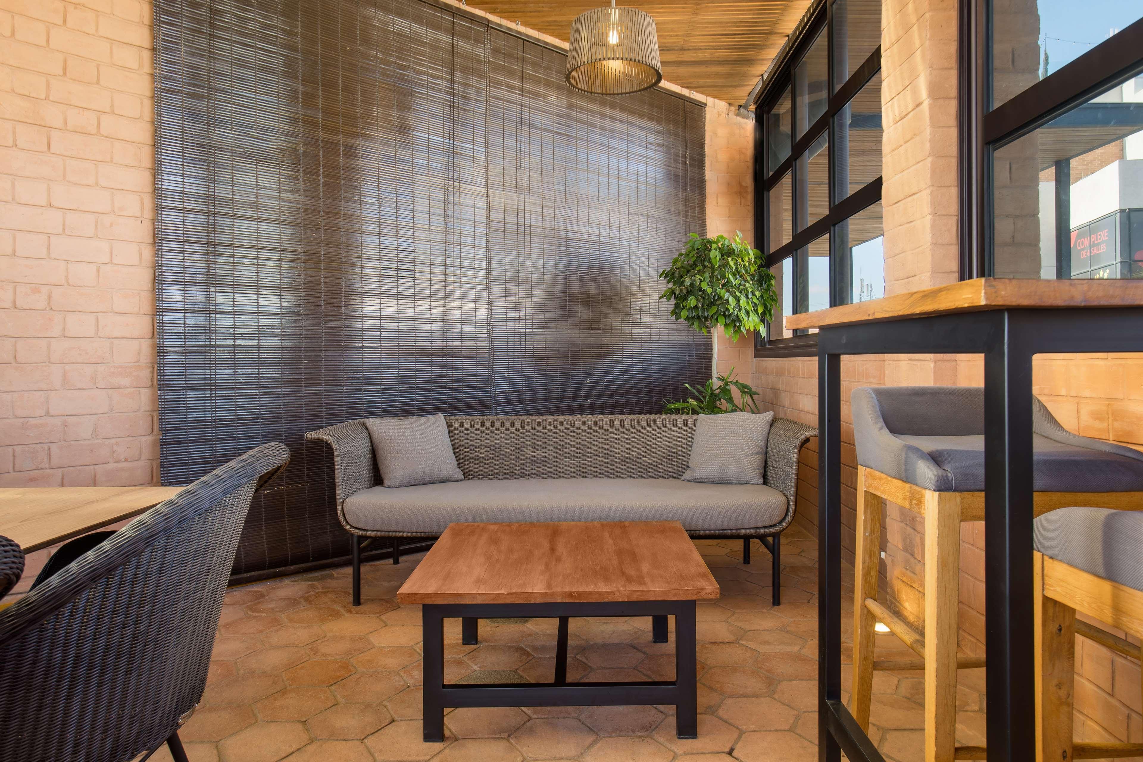 Radisson Blu Hotel Antananarivo Waterfront Exterior photo